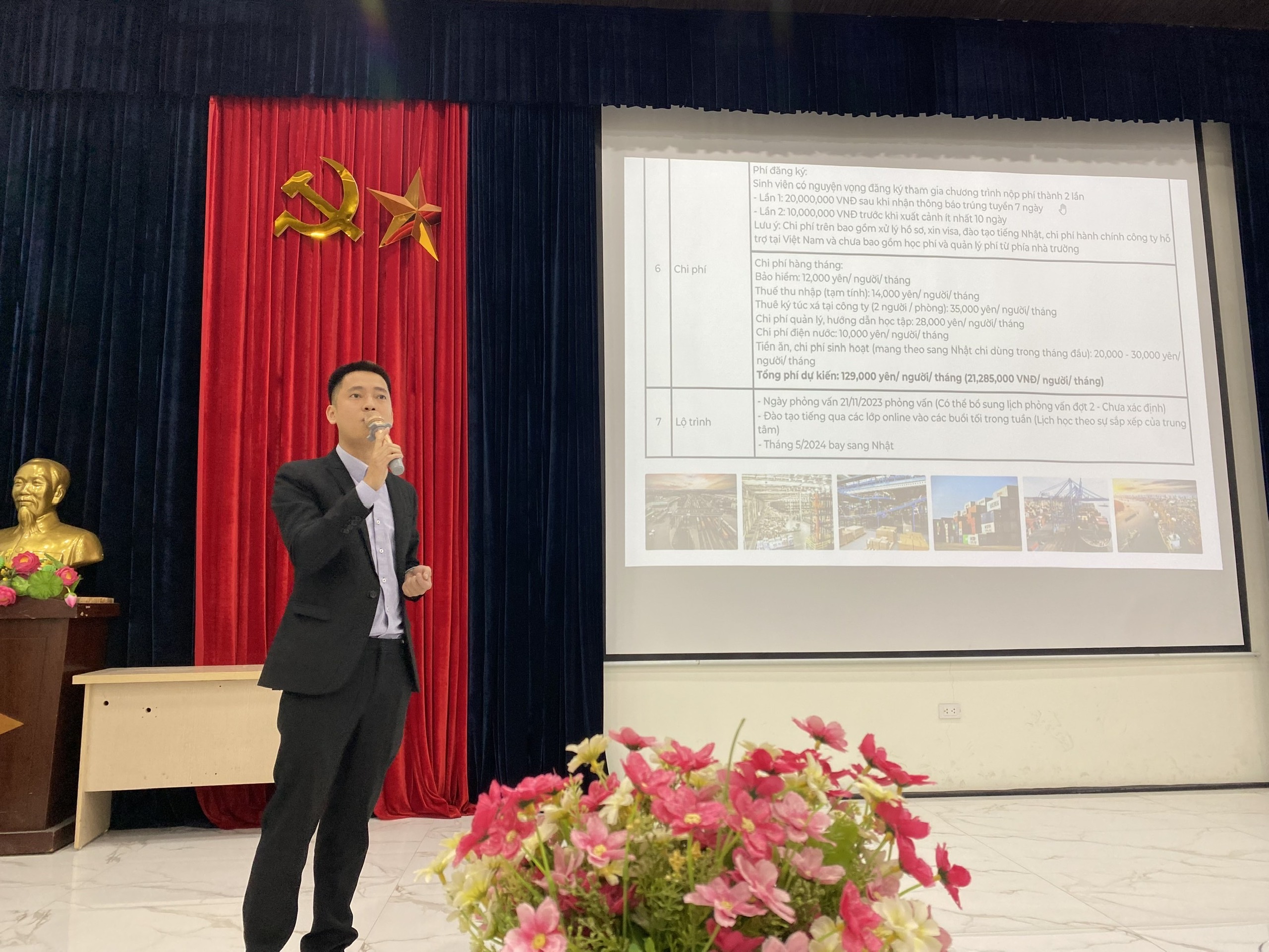 Hoạt động tư vấn tuyển sinh